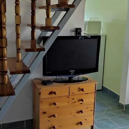 In 33661 別荘 Balatonendréd