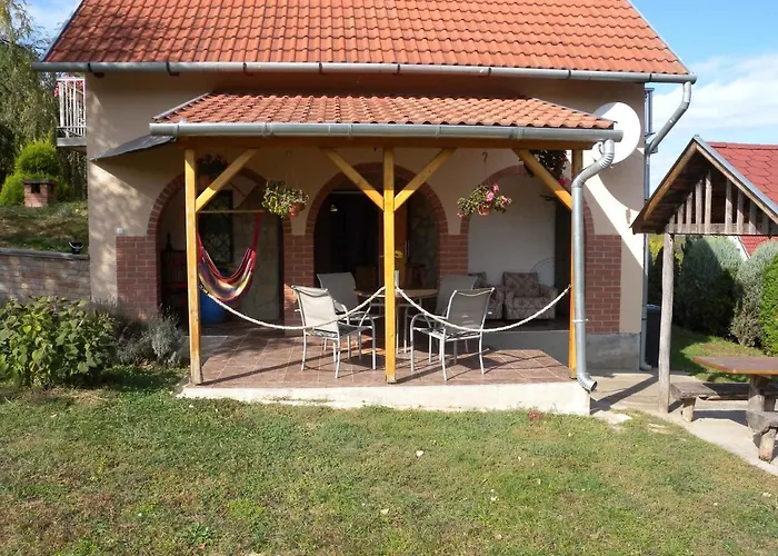 بيت للعطل In 33661 Balatonendréd